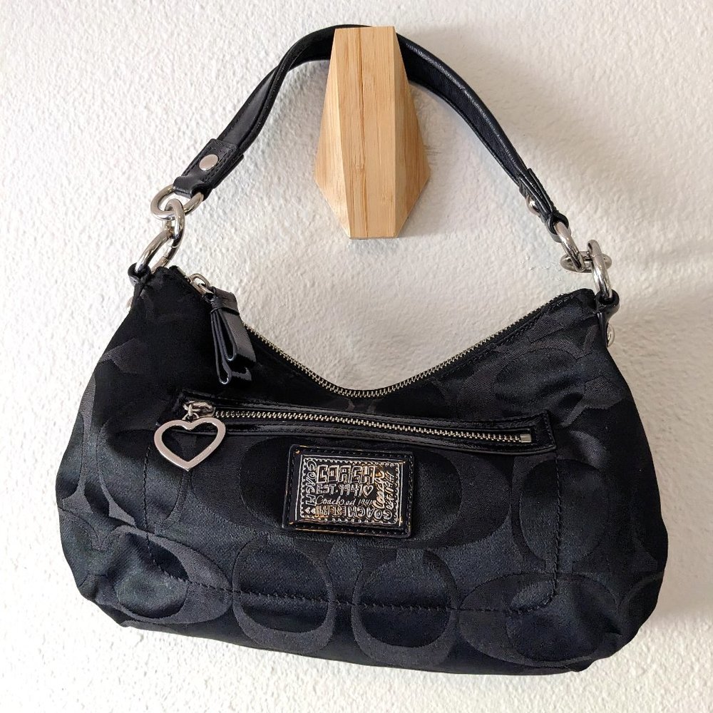 Coach Y2k Signature Shoulder Bag
